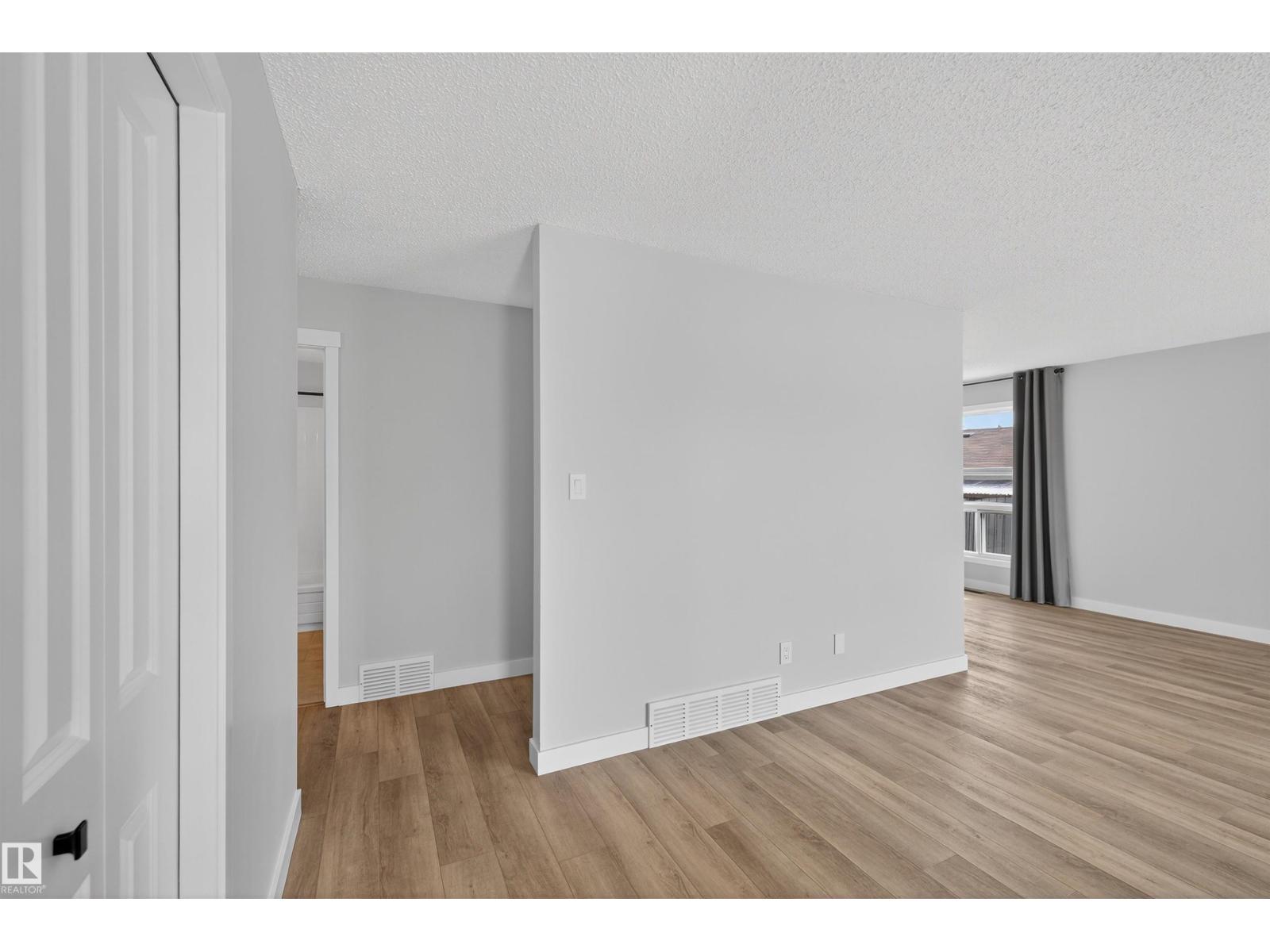 13815 35 ST NW