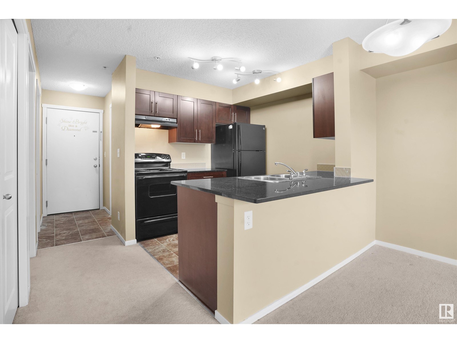 #212 5370 CHAPPELLE RD SW