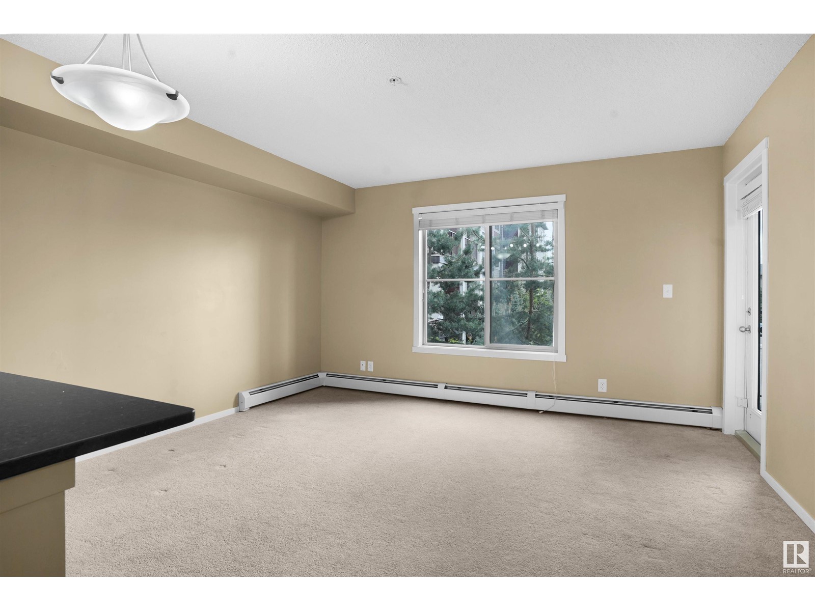 #212 5370 CHAPPELLE RD SW