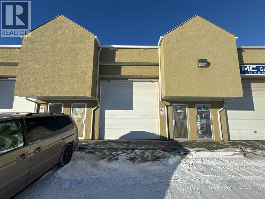 605, 3208 8 Avenue NE