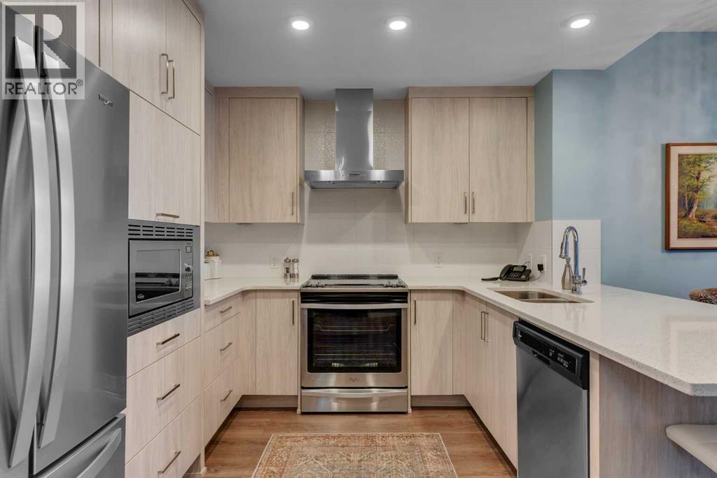 212, 12 Mahogany Path SE