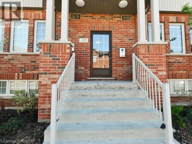 129 ISAAC DEVINS Boulevard Unit# 7