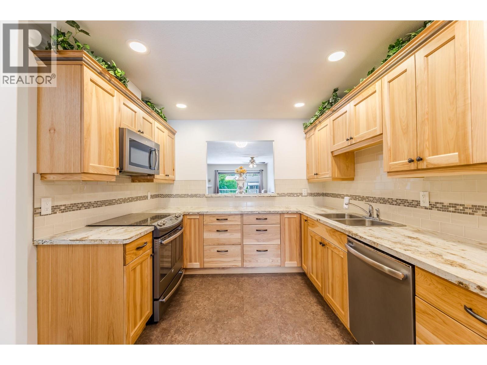 11121 Scott Street Unit# 10