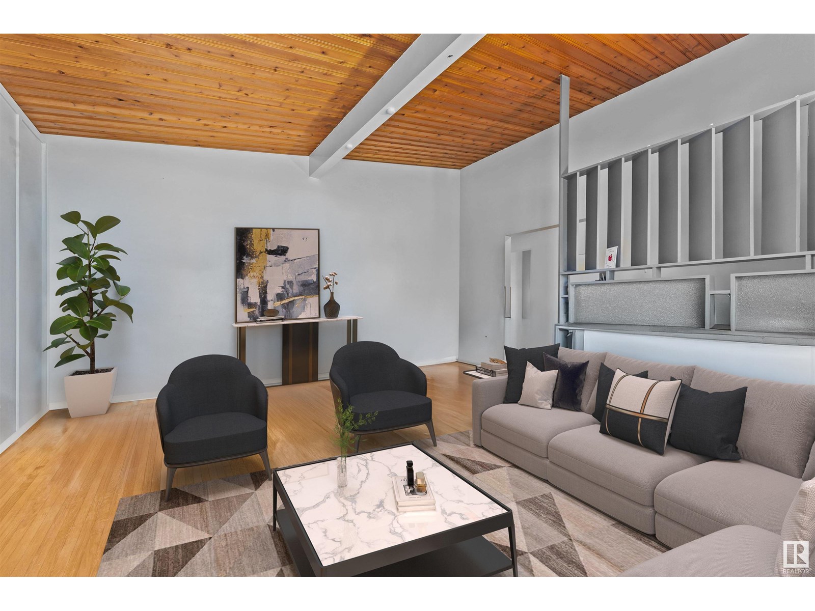 13215/17 102 ST NW