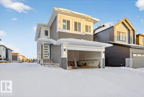 8450 Mayday LI SW Edmonton AB T6X3G1