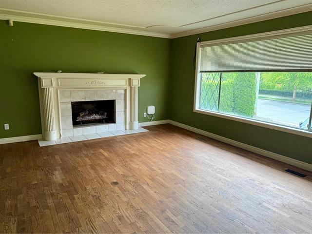 2062 PRIMROSE STREET