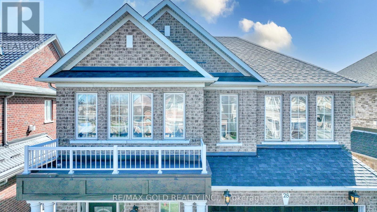 28 PRADA COURT