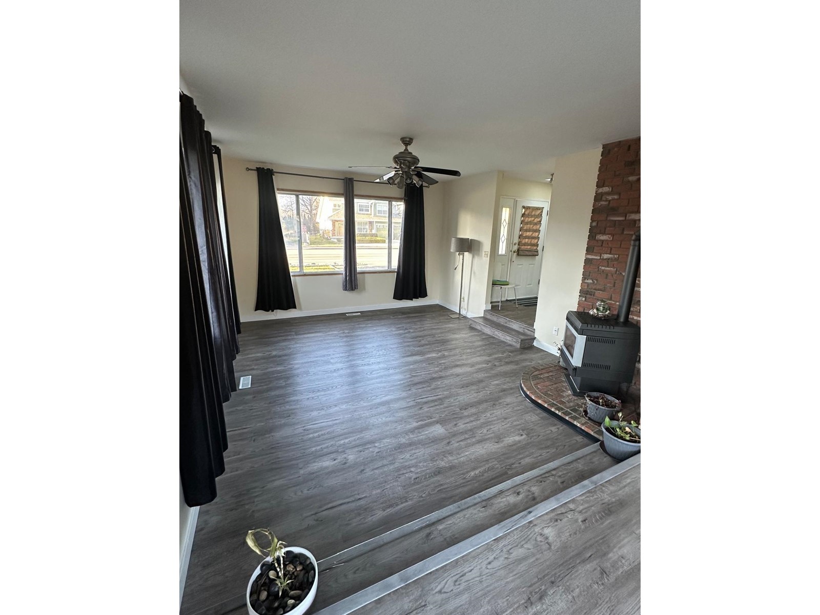 1590 AGASSIZ-ROSEDALE HIGHWAY NO 9|Agassiz