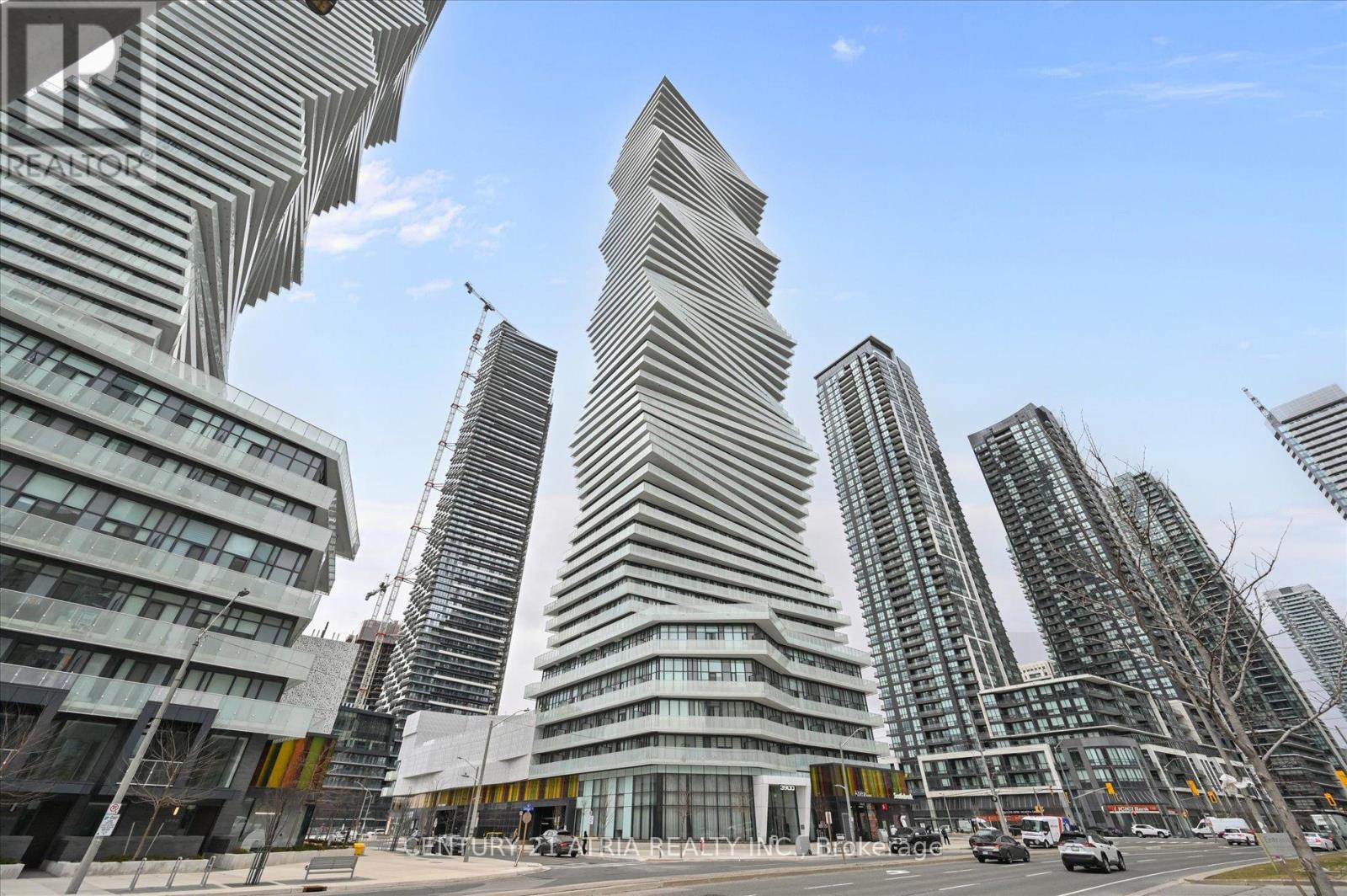 Photo 1 of 50 — 1609 - 3900 CONFEDERATION PARKWAY Unit 1609, Mississauga (City Centre), ON L5B0M3