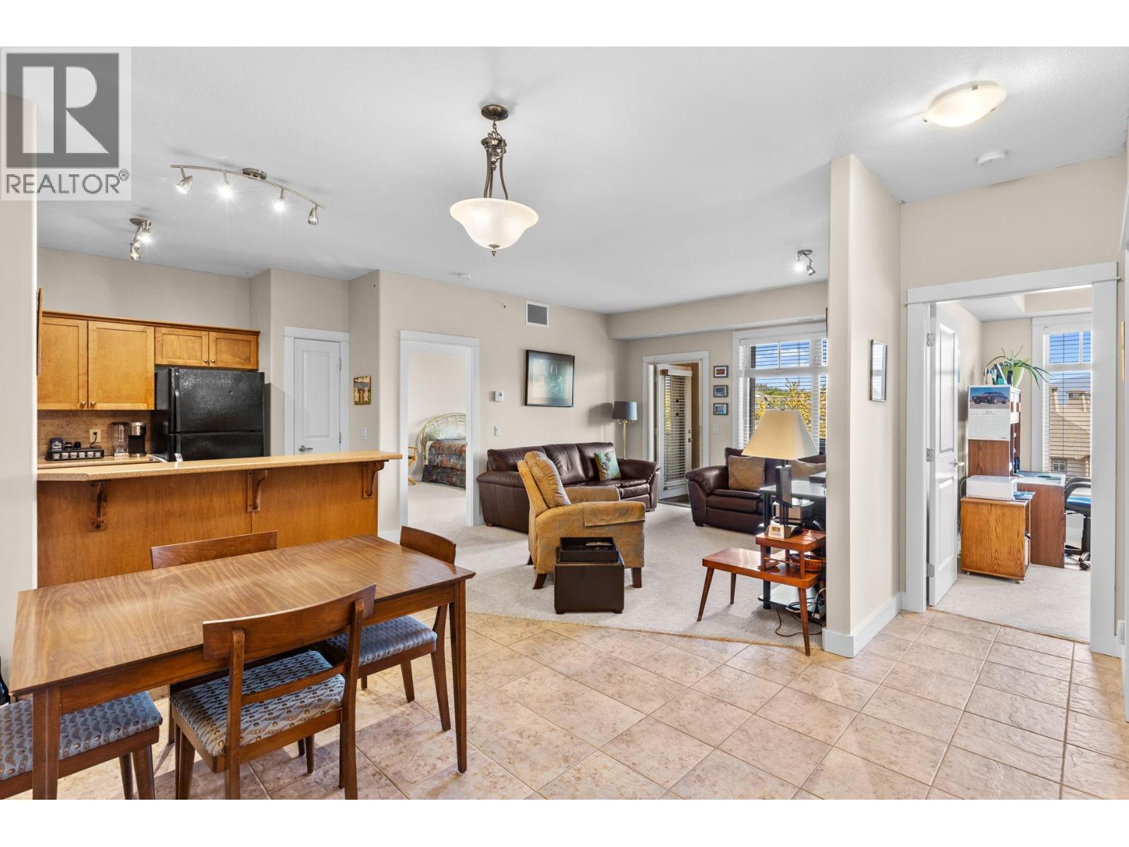 2551 Shoreline Drive Unit# 408