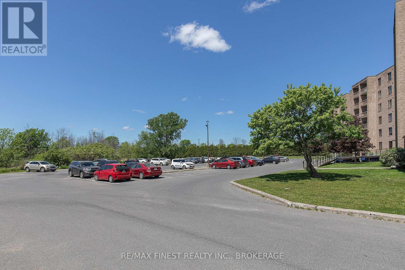 605 - 358 QUEEN MARY ROAD