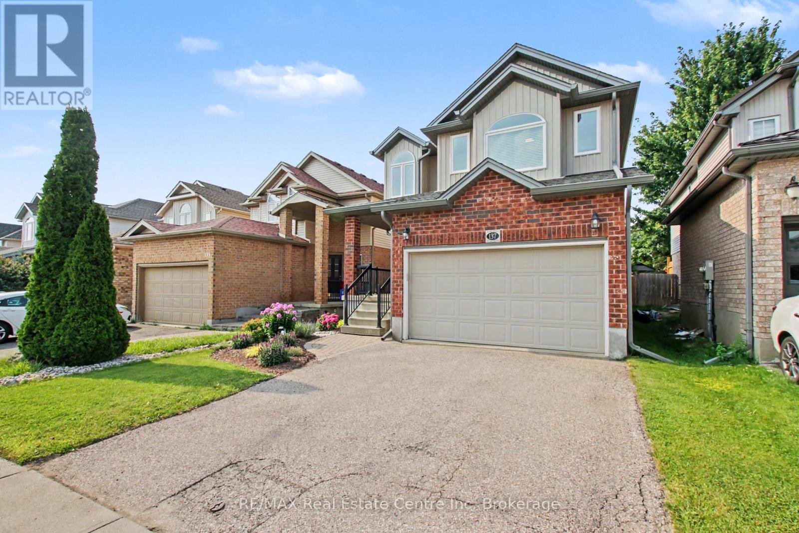 137 STEEPLERIDGE STREET