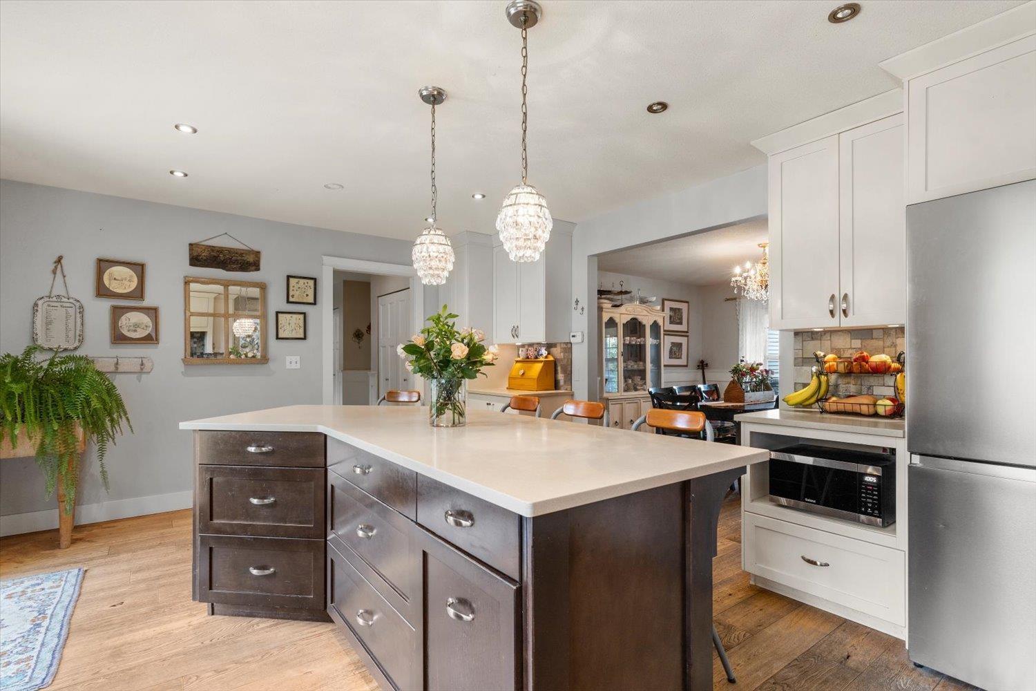 42302 KNOX AVENUE|Yarrow