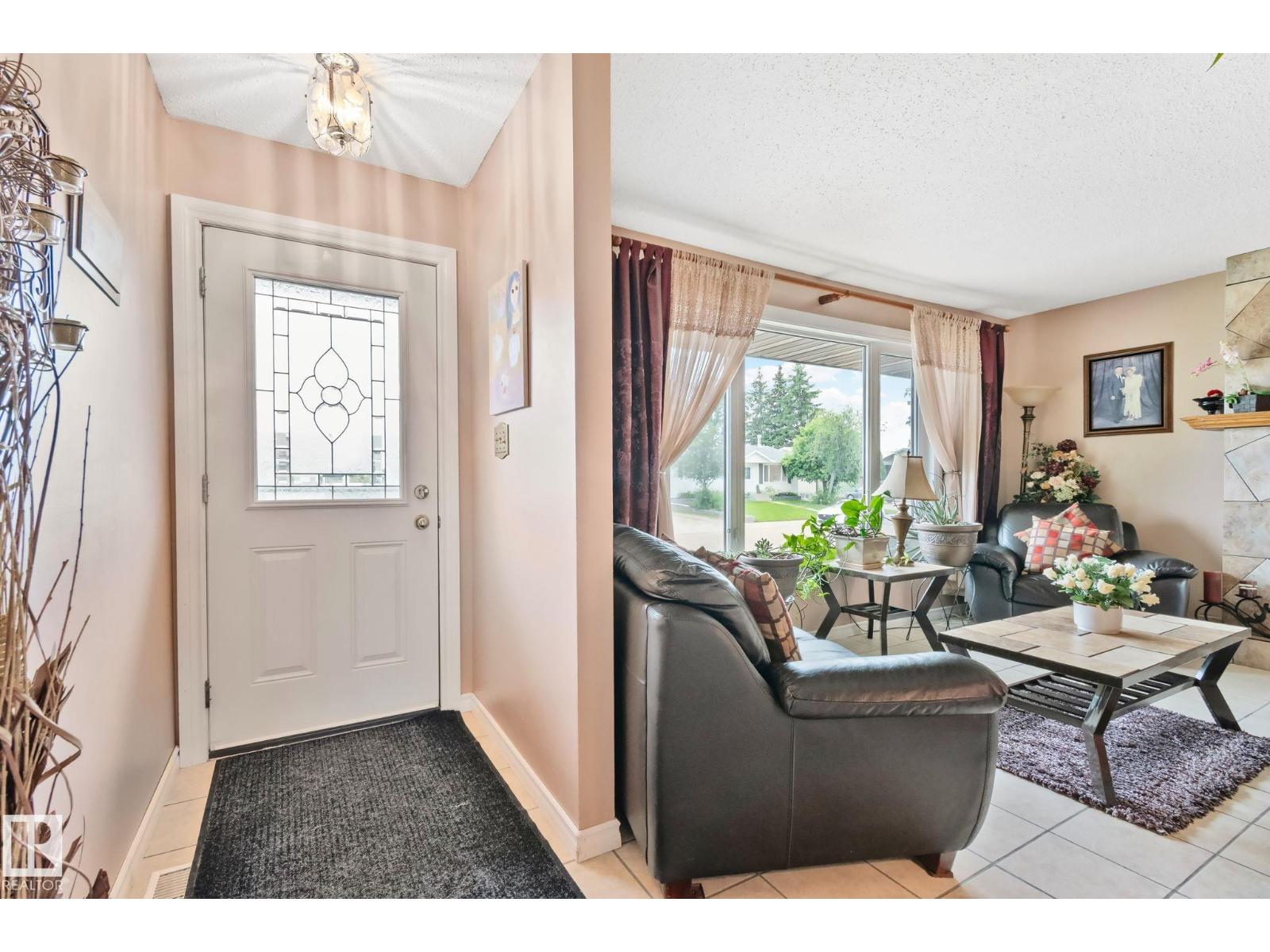 30 GARDEN VALLEY DR