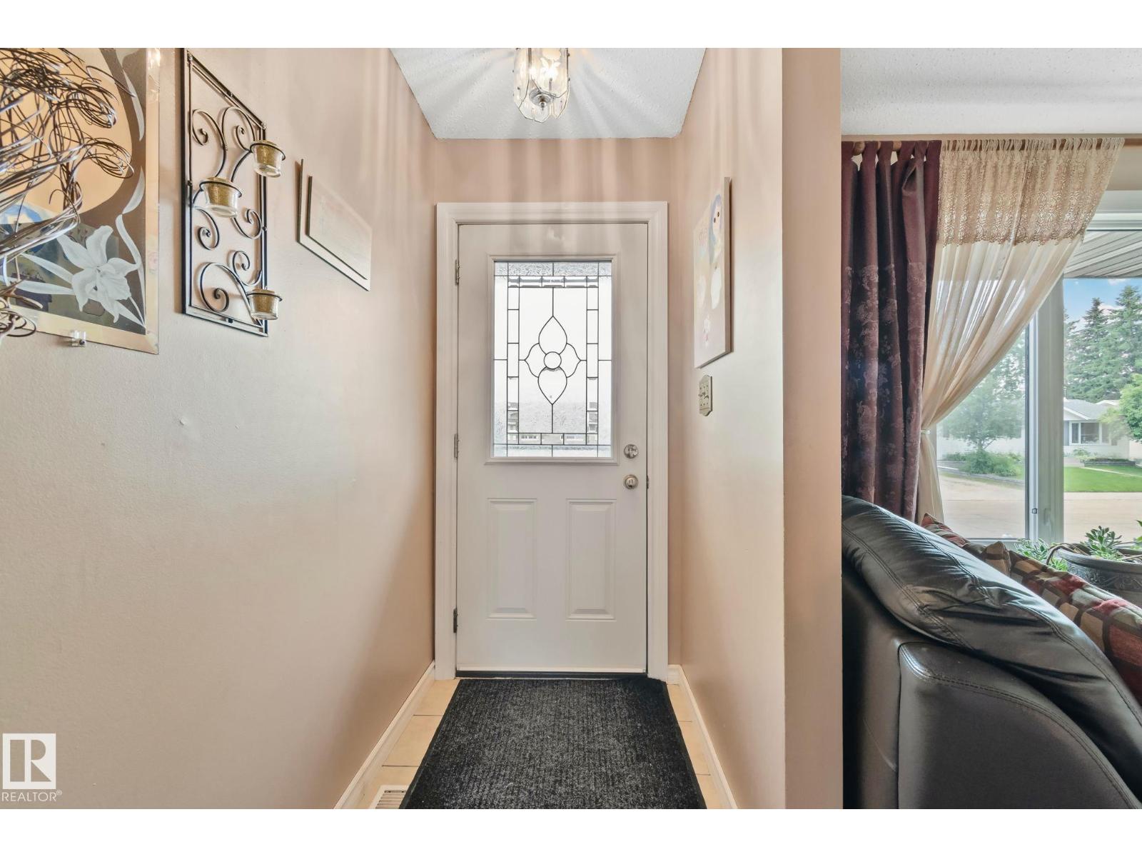 30 GARDEN VALLEY DR