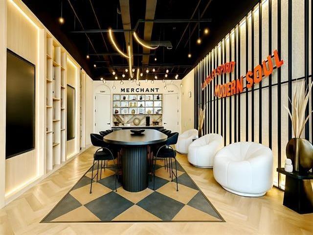 CRU A145 20487 65 AVENUE