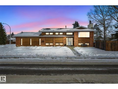 1162 PARKER MR Sherwood Park AB T8A3Z2