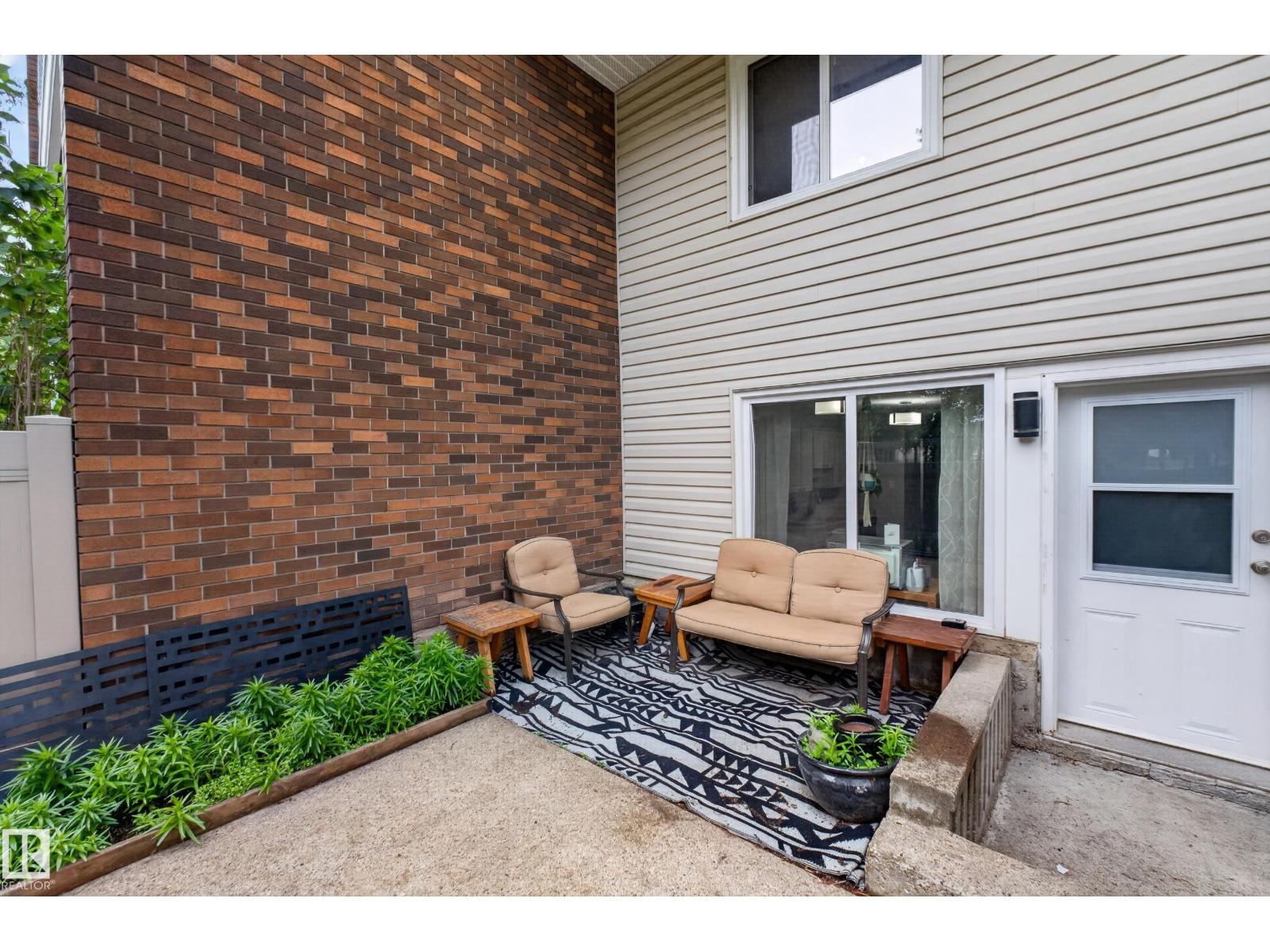 #103 7805 159 ST NW