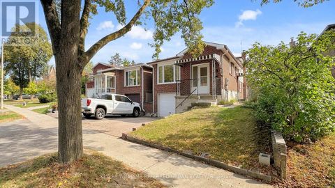 15 THISTLEWAITE CRESCENT Toronto (Agincourt South-Malvern West) ON M1S3Y8