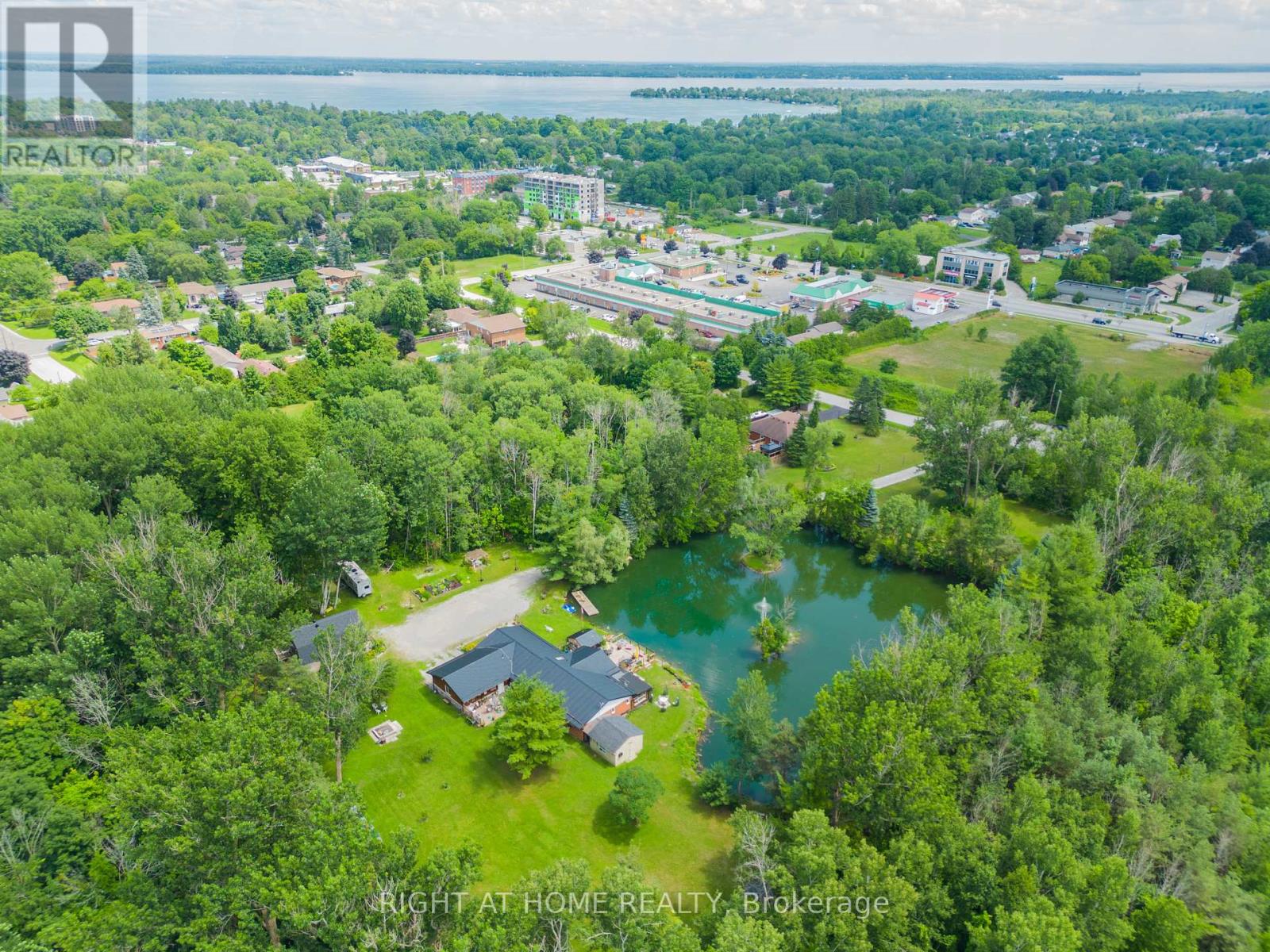 1114 GOSHEN ROAD E