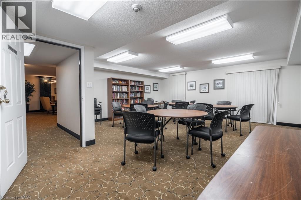 970 GOLF LINKS Road Unit# 306