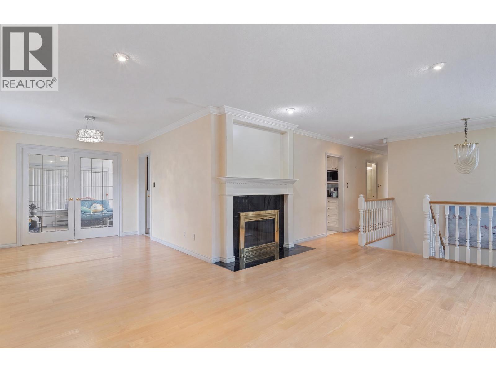 3099 DRYDEN WAY