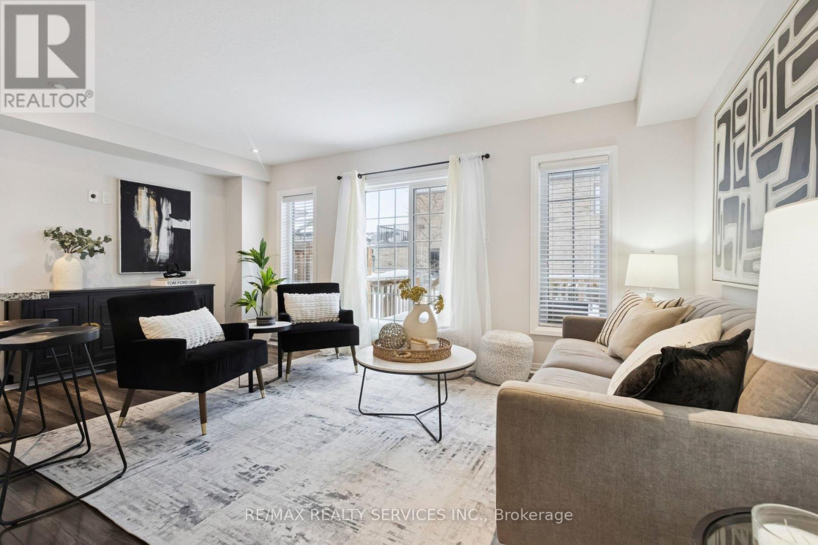 181 SOUTH CREEK DRIVE