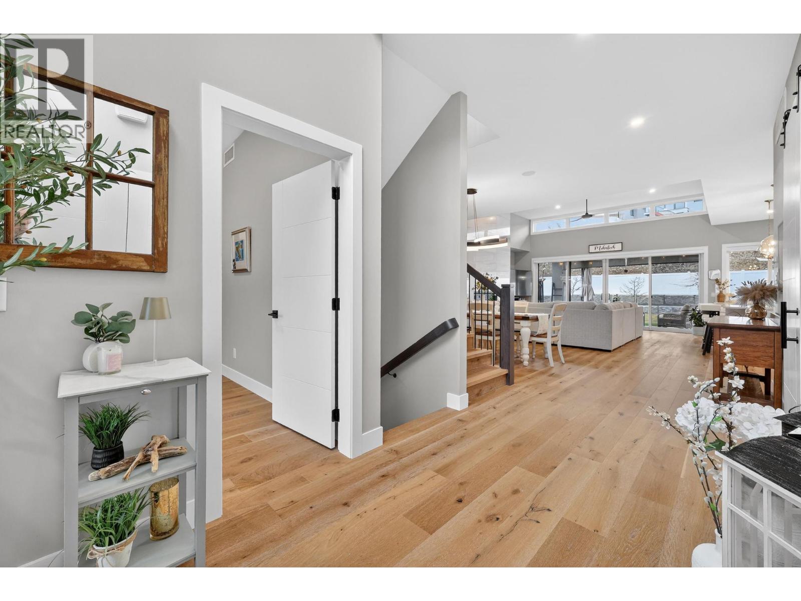 2759 Canyon Crest Drive