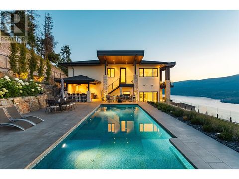 142 Red Sky Court Kelowna BC V1V3G4