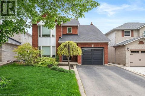 43 GLENAYR Street Hamilton ON L9C7J2