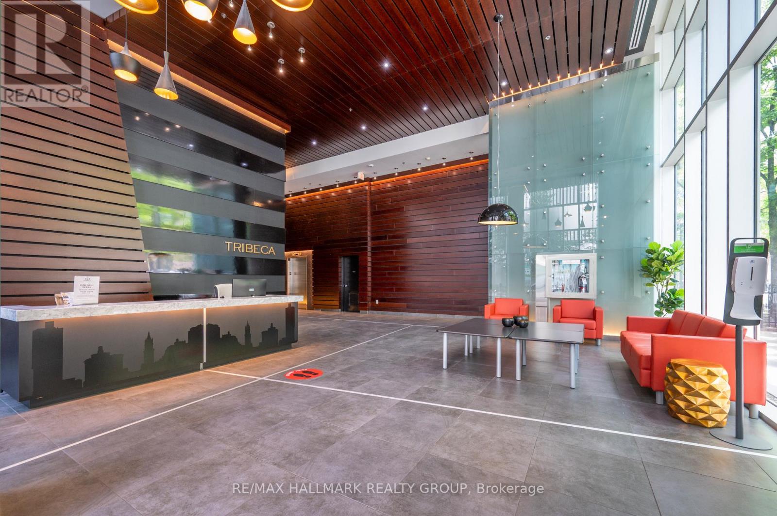 1904 - 179 METCALFE STREET