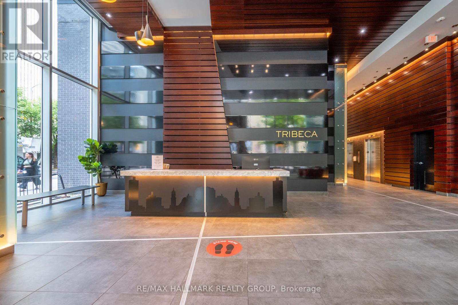 1904 - 179 METCALFE STREET