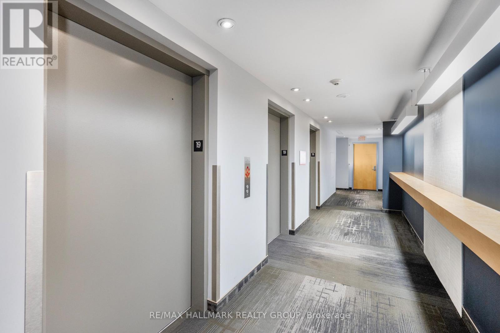 1904 - 179 METCALFE STREET