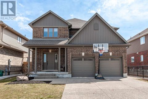 95 BROWN STREET Stratford ON N5A0B8