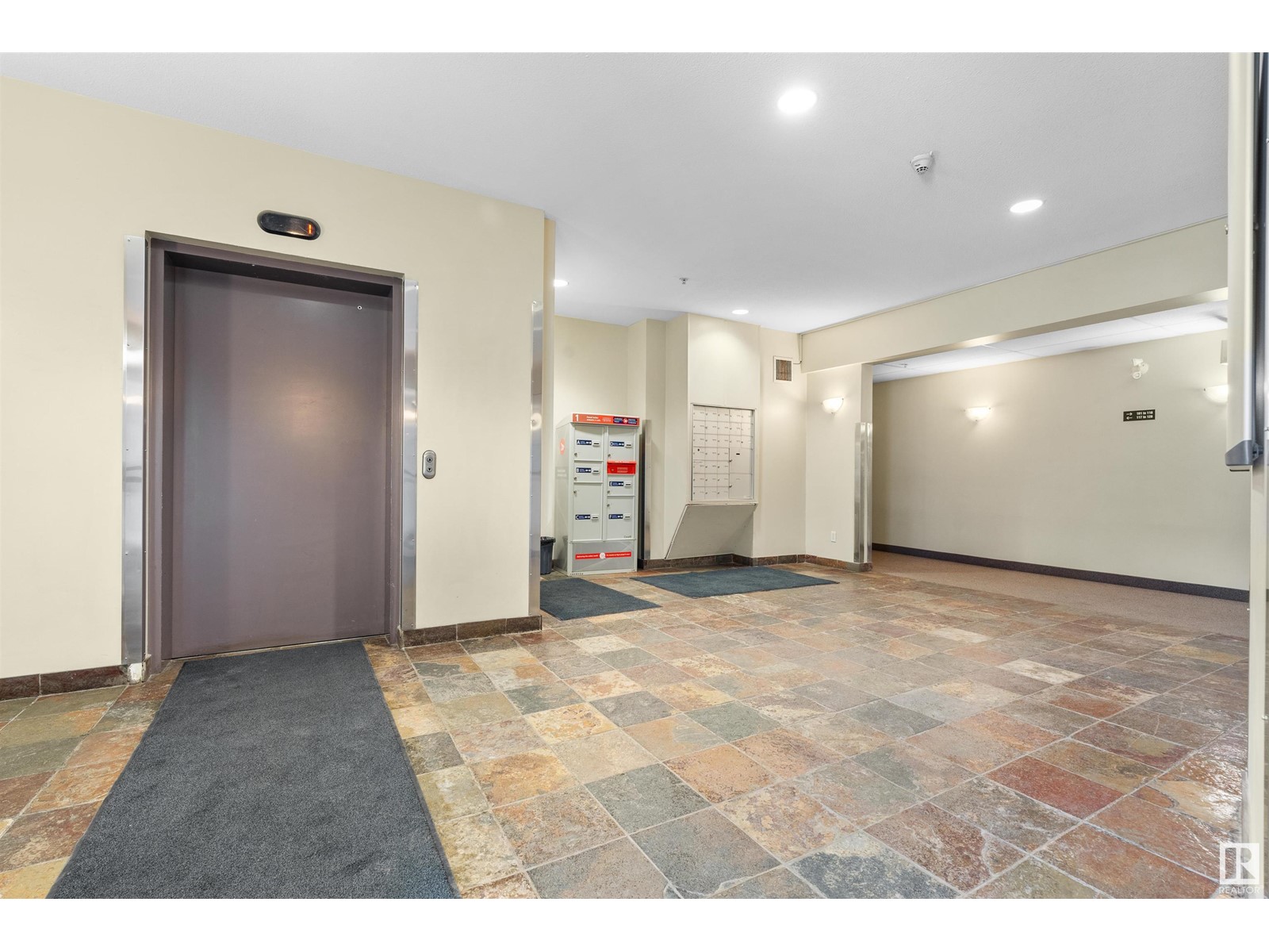 #225 4304 139 AV NW