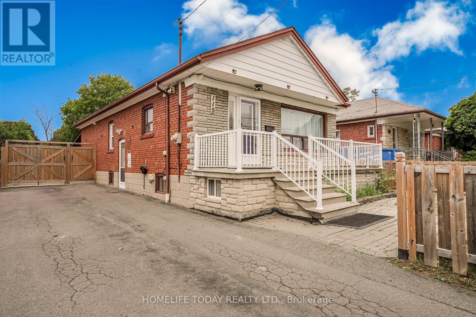 115 SHROPSHIRE DRIVE