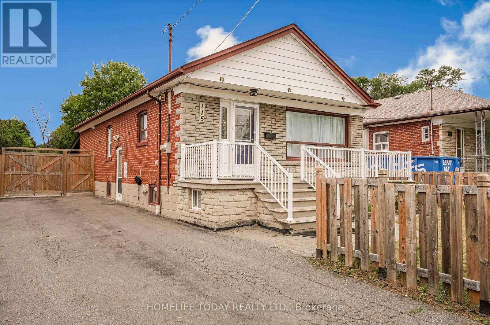 115 SHROPSHIRE DRIVE