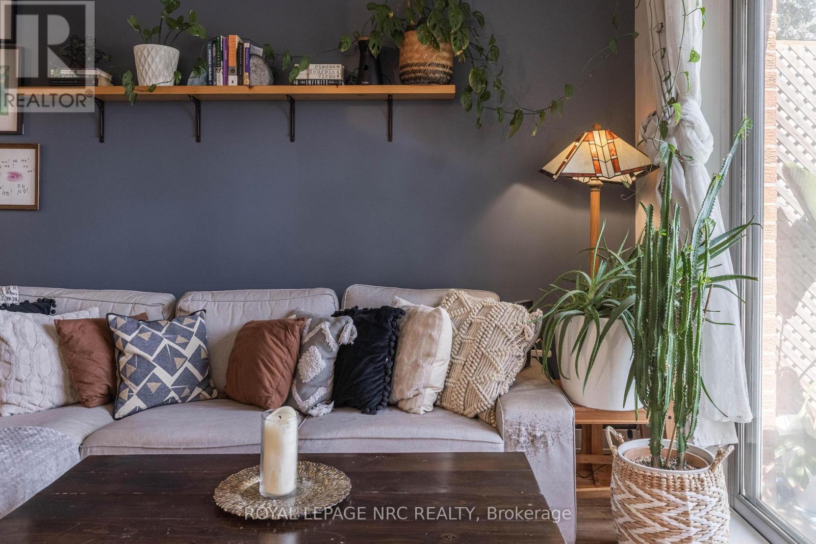 34 - 456 CARLTON STREET