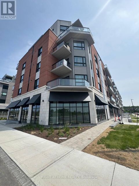 104 - 393 CODD'S ROAD N Ottawa ON K1K4Z9