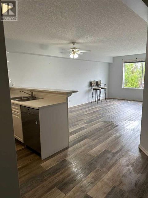 214, 620 Columbia Boulevard W Lethbridge AB T1K7A8