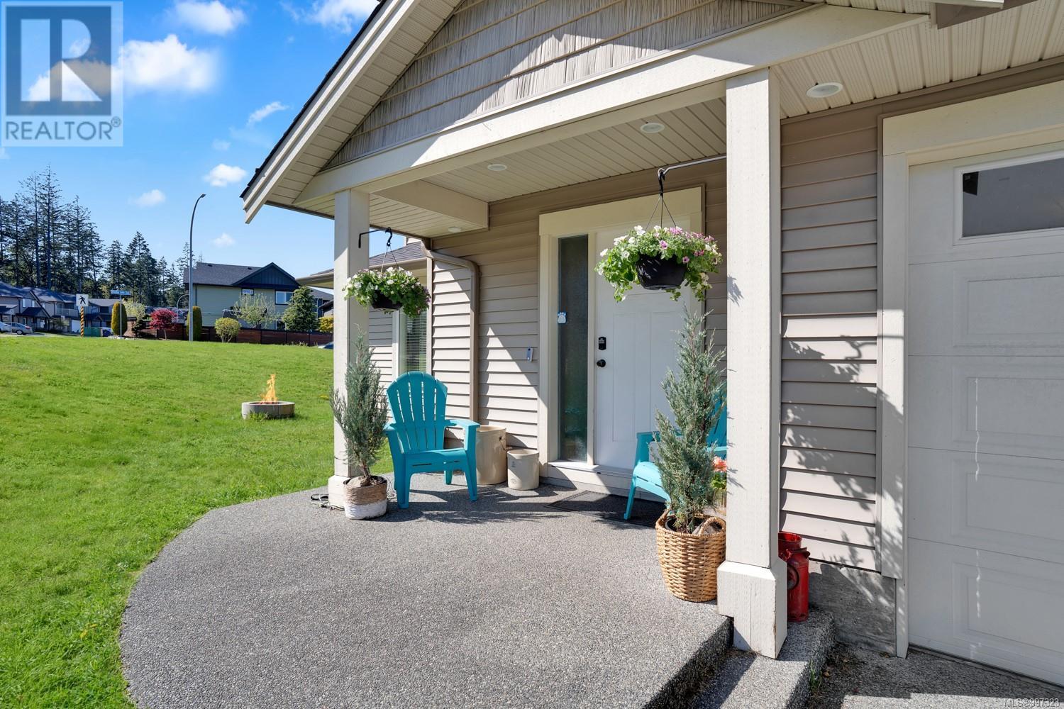 520 Marisa St