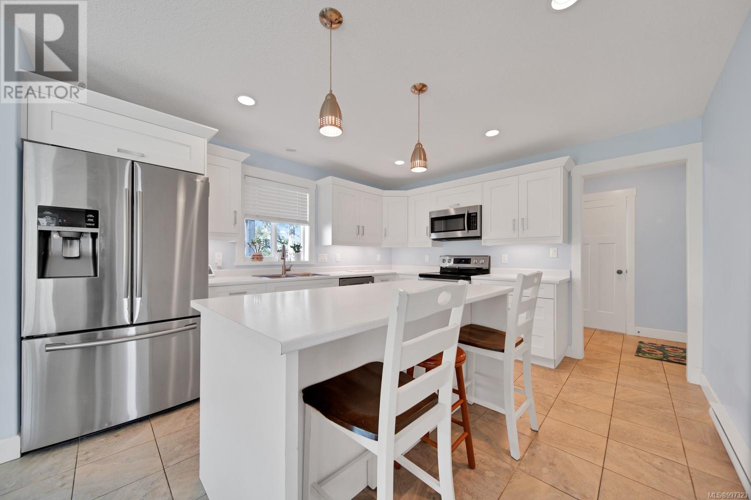 520 Marisa St