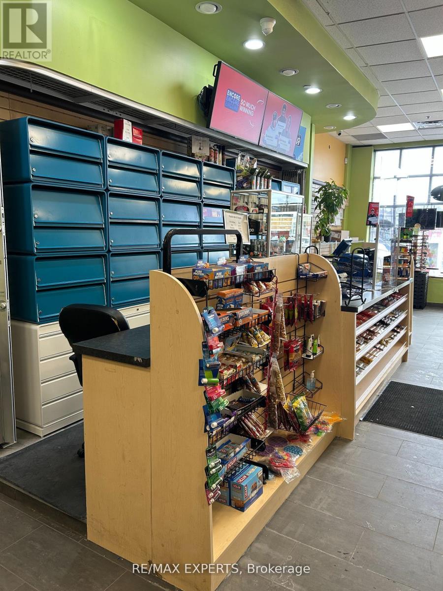 1410 MAJOR MACKENZIE DRIVE