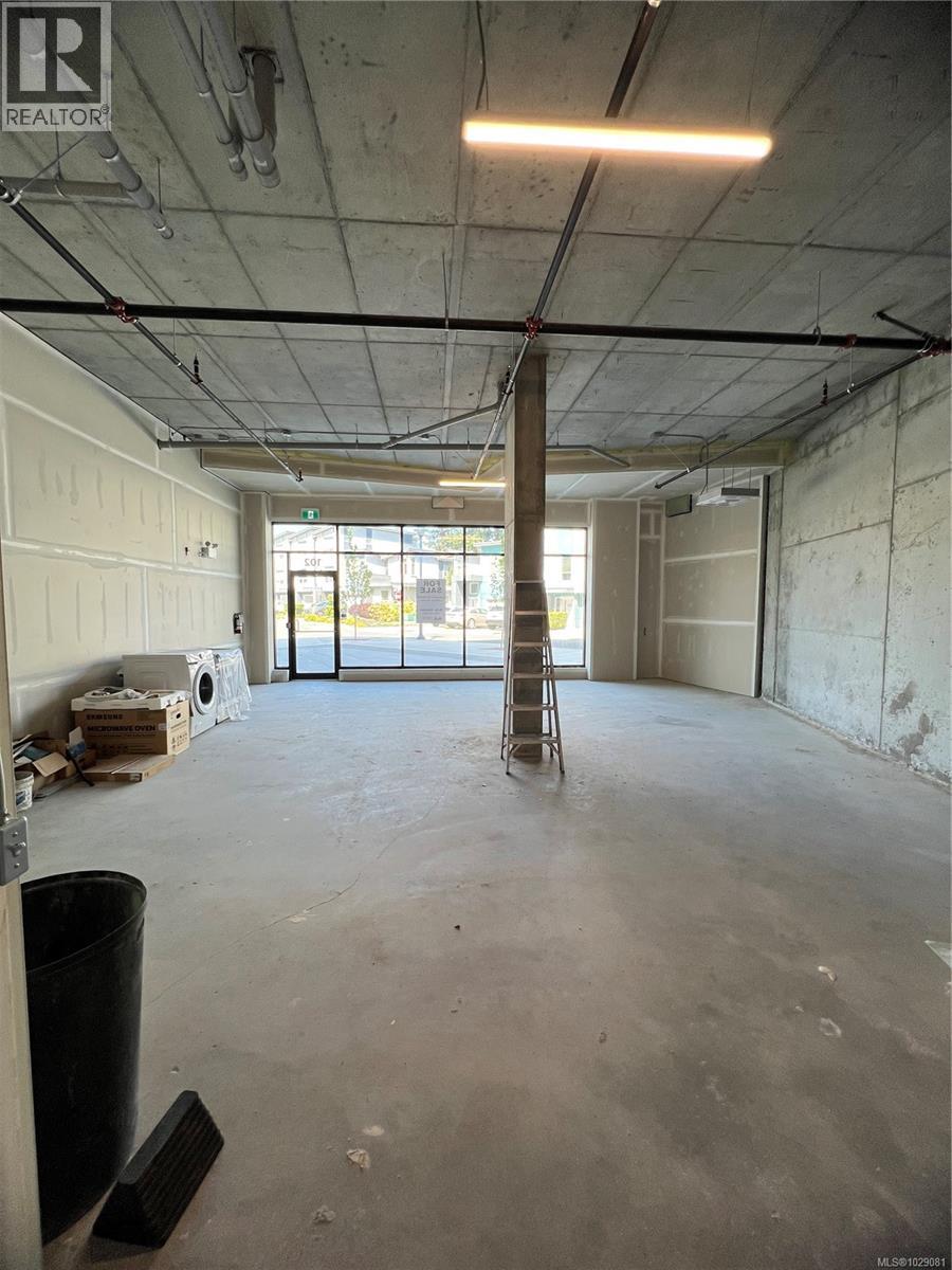 102 947 Whirlaway Cres