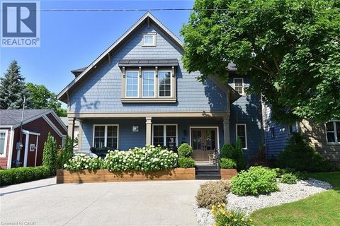 26 CORBETT Avenue St. Catharines ON L2N5M7