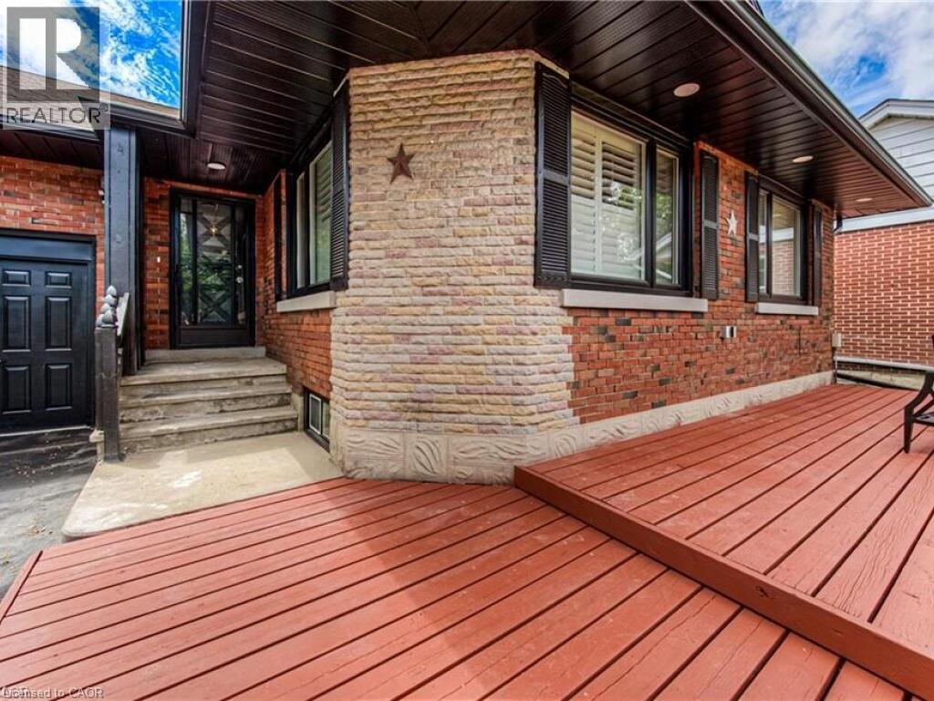 271 BEDFORD Road