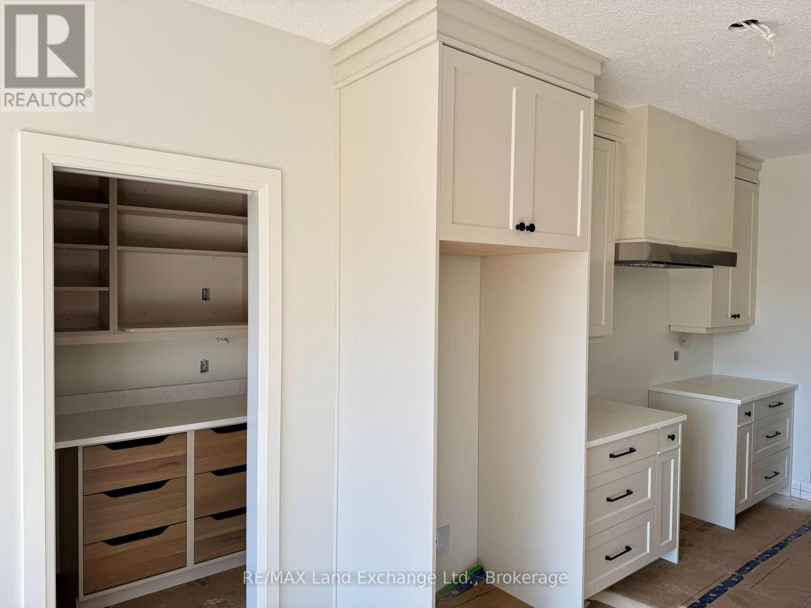 920 BOGDANOVIC WAY