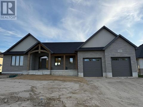 920 BOGDANOVIC WAY Huron-Kinloss ON N2Z0H3
