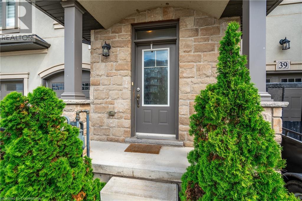 98 SHOREVIEW Place Unit# 40