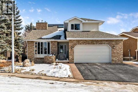 162 Woodbend Way Okotoks AB T1S1M1